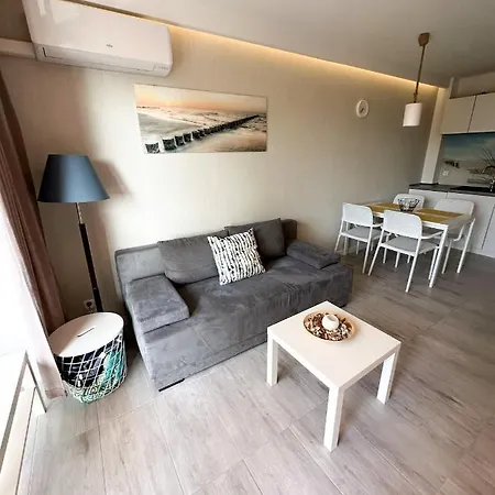 Apartment Luxflats Ucho Na Morze